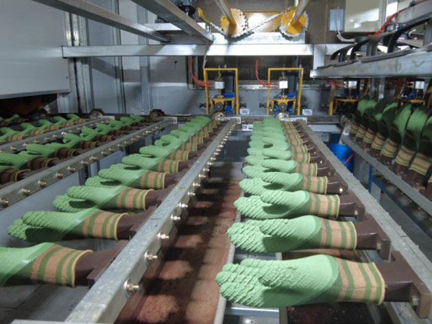 乳膠波浪紋生產(chǎn)線